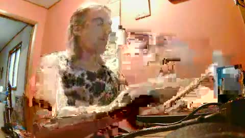 Snapshot of lesgrable67 chatting on December 27, 4:55 pm lesgrable67 online show from December 27, 4:55 pm