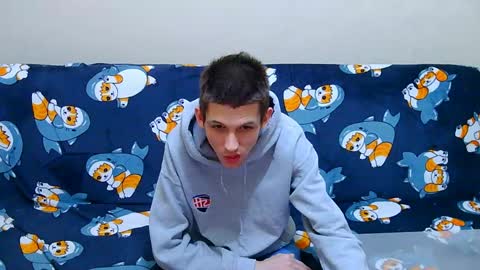 lester_broo online show from May 16, 10:08 pm