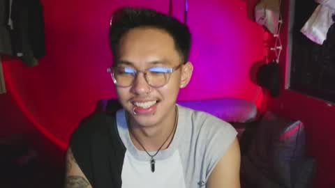 lesteryooo online show from April 14, 12:16 pm