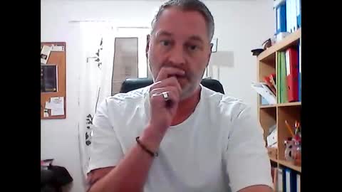 letshavefun2gether68 online show from April 9, 12:33 pm