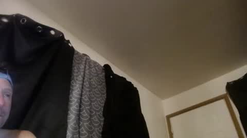 Snapshot of letsplay361 chatting on October 31, 2:24 am letsplay361 online show from October 31, 2:24 am