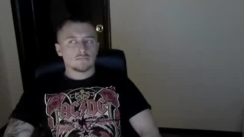 Snapshot of lev1ngston chatting on January 12, 3:46 pm lev1ngston online show from January 12, 3:46 pm