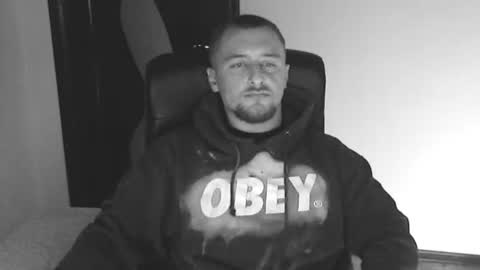 lev1ngston online show from October 24, 1:35 pm