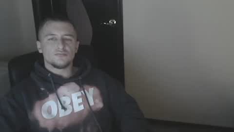 Snapshot of lev1ngston chatting on February 1, 8:58 pm lev1ngston online show from February 1, 8:58 pm