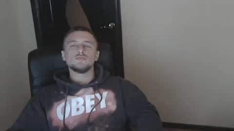 Snapshot of lev1ngston chatting on January 2, 1:17 am lev1ngston online show from January 2, 1:17 am