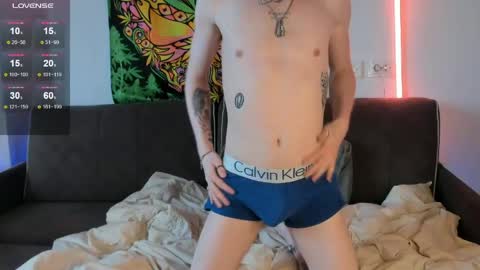 lev_miller online show from May 21, 4:52 am