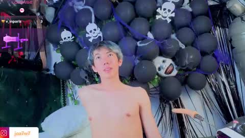 Levi  online show from October 31, 5:16 pm