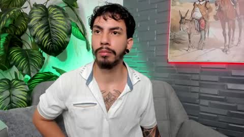 levi_wolf online show from June 5, 12:33 pm