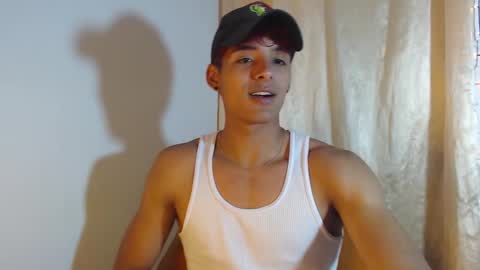 i  am lewis ly EDUARDO MEMDOZA15 online show from February 27, 3:33 pm