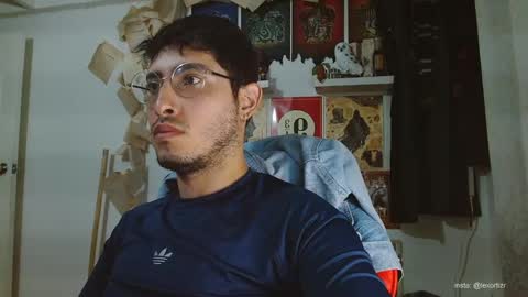 Snapshot of lex_ross chatting on February 4, 2:07 am lex ross online show from February 4, 2:07 am