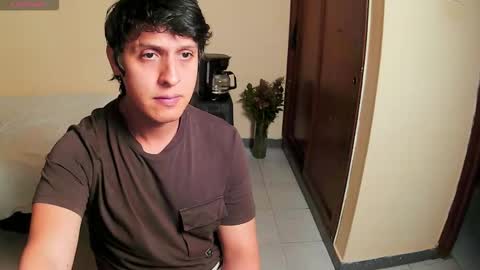 lexcomplex18 online show from November 18, 2:04 am