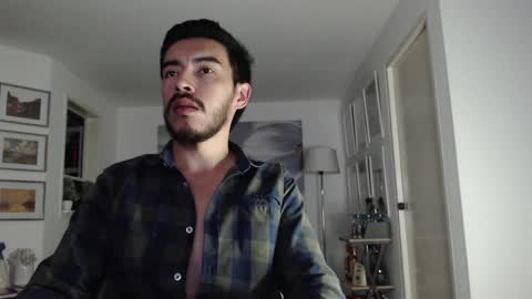 Snapshot of lexxandbusterr chatting on October 30, 6:04 am LEXX BUSTER online show from October 30, 6:04 am