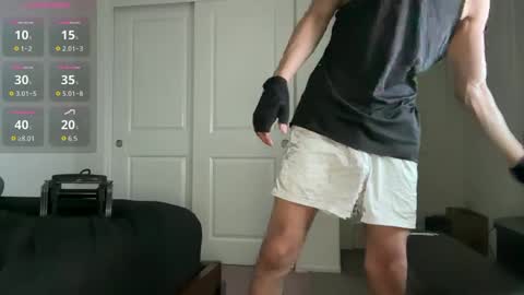 Snapshot of lexxxcazzo chatting on September 24, 8:24 am Dromaeosaurex online show from September 24, 8:24 am