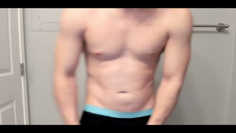 Snapshot of lhotboyl chatting on February 6, 2:58 pm lhotboyl online show from February 6, 2:58 pm