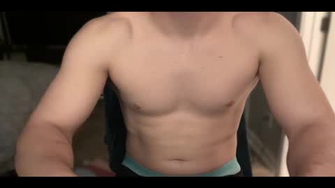 Snapshot of lhotboyl chatting on January 7, 2:49 pm lhotboyl online show from January 7, 2:49 pm