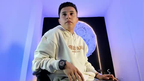 Liam Smith online show from November 7, 11:46 am