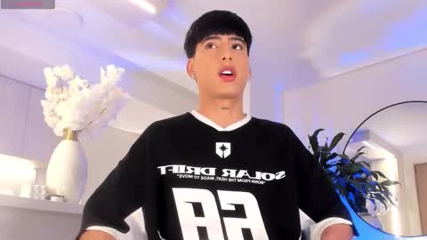 Liam online show from March 18, 2:14 am