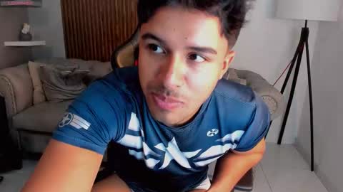 Snapshot of liam_colliins chatting on September 17, 11:55 am Liam Collins online show from September 17, 11:55 am