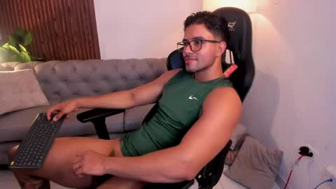 Liam Collins online show from May 11, 1:13 pm