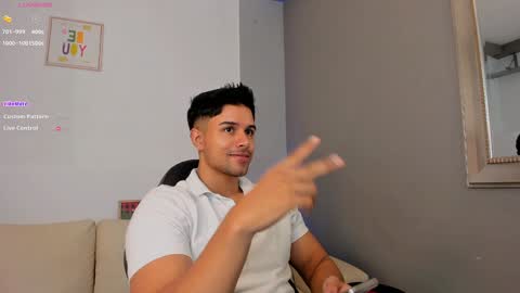 Snapshot of liam_colliins chatting on December 3, 11:54 am Liam Collins online show from December 3, 11:54 am
