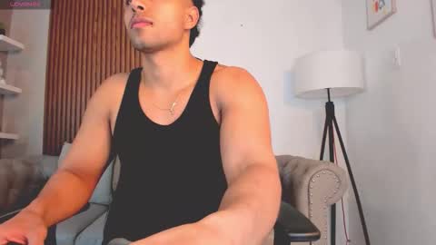 Snapshot of liam_colliins chatting on October 14, 11:39 am Liam Collins online show from October 14, 11:39 am