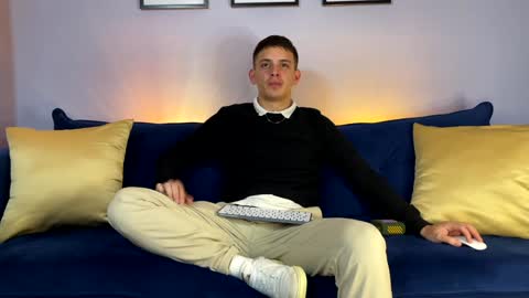 Snapshot of liam_enzho chatting on January 18, 12:06 am Liam online show from January 18, 12:06 am