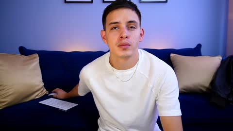 Snapshot of liam_enzho chatting on January 19, 4:14 pm Liam online show from January 19, 4:14 pm