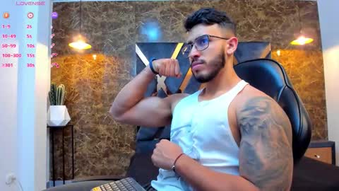 Snapshot of liam_kleiin chatting on September 17, 11:44 am LIAM KLEIN online show from September 17, 11:44 am