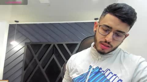 LIAM KLEIN online show from October 20, 11:14 am