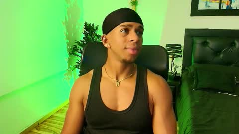 LIAM online show from October 22, 4:49 am