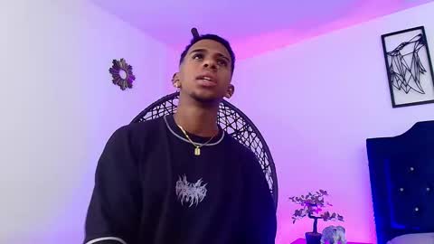 LIAM online show from October 16, 5:37 am