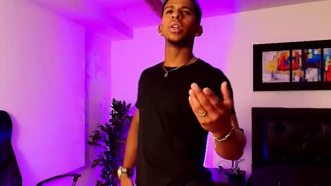 LIAM online show from October 18, 6:18 am