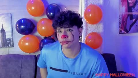 liam online show from October 31, 2:09 pm