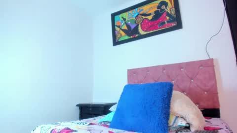Call me Lian online show from June 18, 12:32 pm