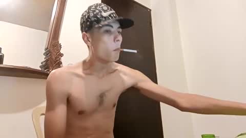 liam_smith00 online show from January 30, 9:57 am
