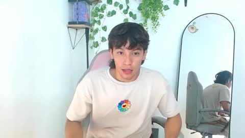 liamxul online show from October 25, 10:44 pm