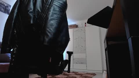 Liam online show from March 21, 8:19 am