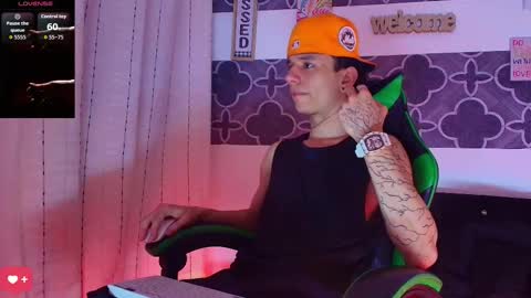 liamblaze online show from December 2, 5:21 am