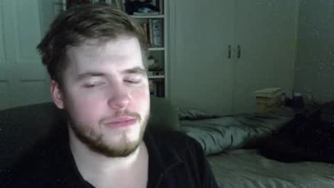 Liam Fox online show from April 3, 2:08 am