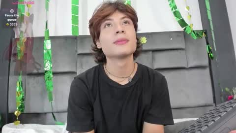 LIam online show from March 12, 8:05 pm