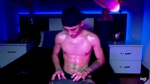 Liamjonness online show from October 23, 4:49 am