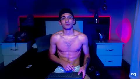 Liamjonness online show from November 5, 4:25 am