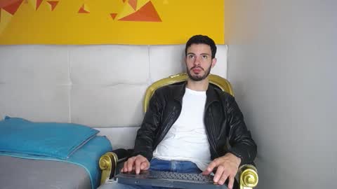 Snapshot of liamluxe chatting on September 14, 1:35 pm LiamLuxe online show from September 14, 1:35 pm