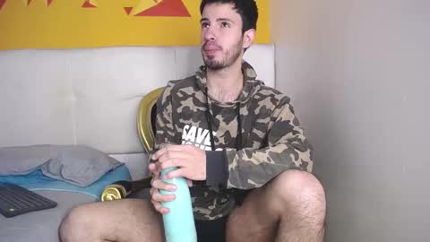 Snapshot of liamluxe chatting on September 23, 1:10 pm LiamLuxe online show from September 23, 1:10 pm