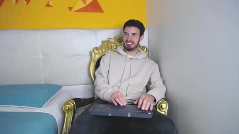 Snapshot of liamluxe chatting on October 11, 1:48 pm LiamLuxe online show from October 11, 1:48 pm