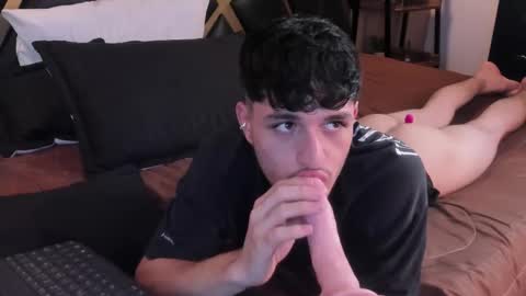 liammuller online show from November 1, 5:17 pm