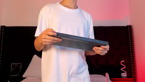 Liam Page online show from October 27, 10:34 pm