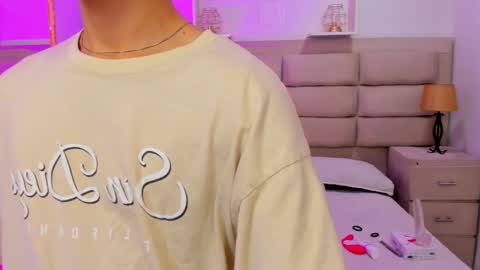 Liam Page online show from November 8, 9:18 pm