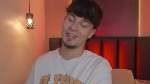 Liam Thunder online show from November 30, 12:07 pm