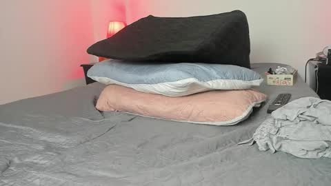 liamtrevor online show from October 16, 12:29 am